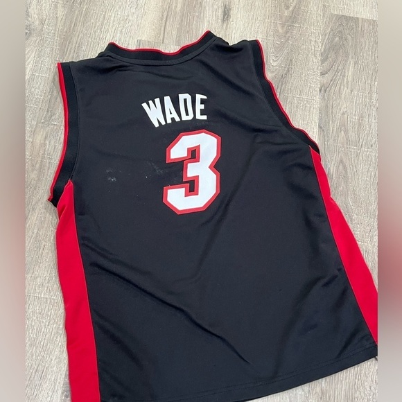 Adidas Miami Heat Dwyane Wade Number 3 Size Large Jump Man Jersey Black - Picture 6 of 9